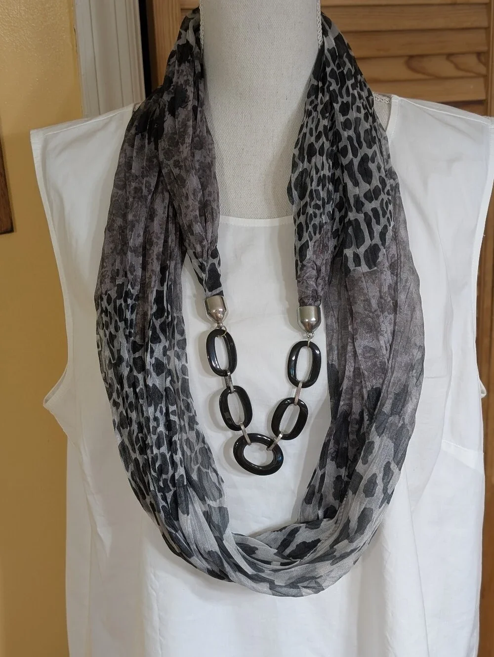 Fashion Leopard Animal Print Gray Black Infinity Scarf Necklace